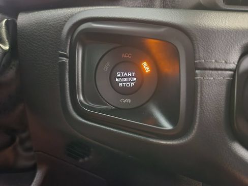 Used 2024 Jeep Wrangler Unlimited Rubicon w/ Safety Group AWD/4WD image 20