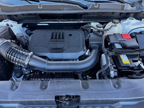 Used 2023 Chevrolet Blazer LT image 27