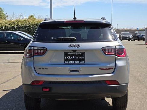 Used 2024 Jeep Compass Trailhawk AWD/4WD image 5