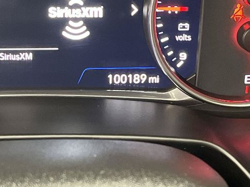 Used 2019 Chevrolet Blazer RS AWD/4WD image 16