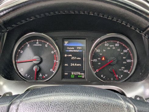 Used 2018 Toyota RAV4 SE w/ Power Extra Value Package FWD image 11