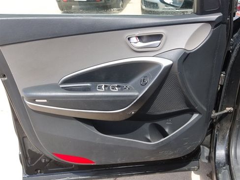 Used 2018 Hyundai Santa Fe Sport FWD image 12