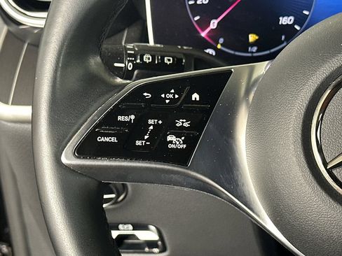Certified 2023 Mercedes-Benz GLC 300 image 27