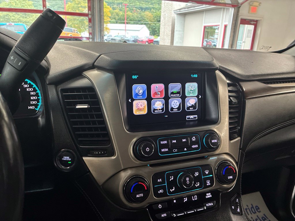 Used 2018 GMC Yukon Denali w/ Open Road Package AWD/4WD image 43