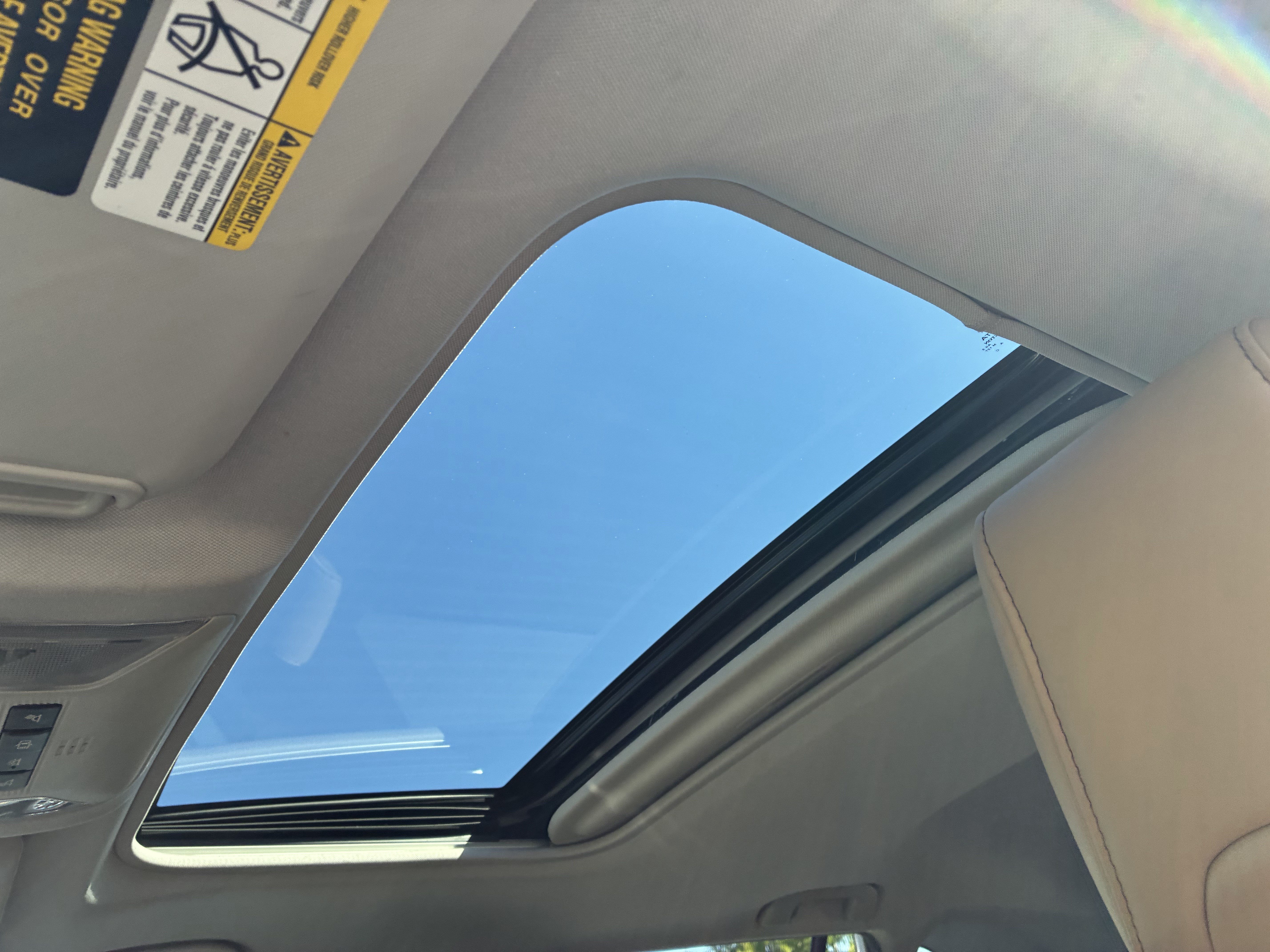 Used 2020 Toyota RAV4 XLE Premium FWD image 26