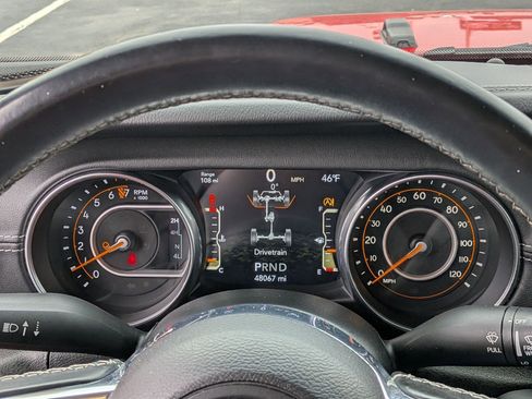 Used 2020 Jeep Gladiator Overland image 17