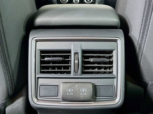 Used 2020 Subaru Forester Premium image 23