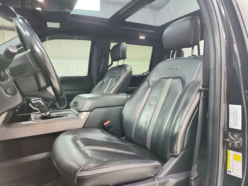 Used 2018 Ford F150 Platinum w/ Equipment Group 701A Luxury AWD/4WD image 10