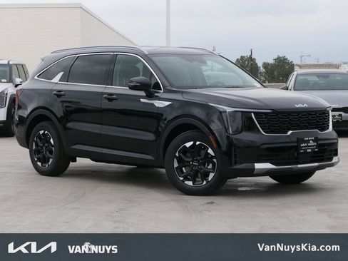 New 2026 Kia Sorento S image 1