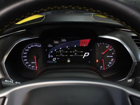 Used 2016 Chevrolet Corvette Z06 w/ 3LZ Preferred Equipment Group image 55