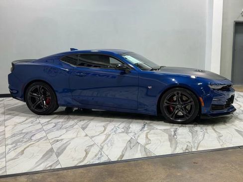 Used 2020 Chevrolet Camaro SS image 5