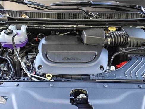 New 2026 Chrysler Pacifica Pinnacle w/ Trailer Tow Group image 28