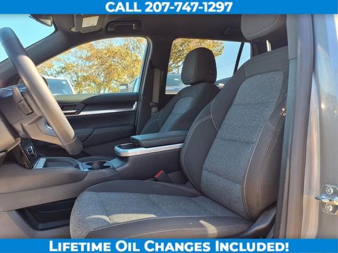 Used 2025 GMC Terrain Elevation image 17