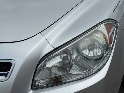 Used 2009 Chevrolet Malibu LS FWD image 10