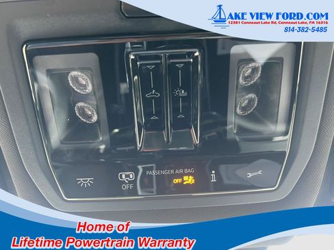 Used 2024 Volkswagen Atlas Cross Sport SEL AWD/4WD image 42