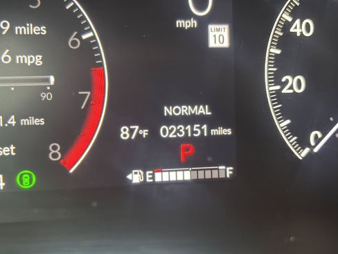 Used 2024 Honda CR-V EX-L image 5