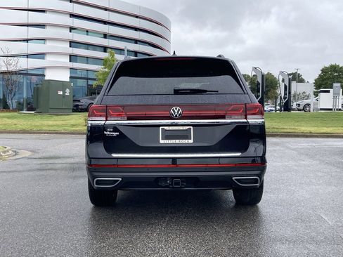 New 2026 Volkswagen Atlas SE image 4