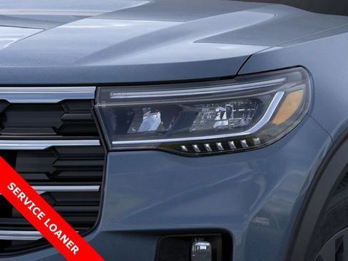New 2026 Ford Explorer Active w/ Active Comfort Package AWD/4WD image 18