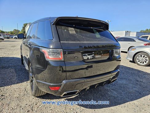 Used 2019 Land Rover Range Rover Sport HST image 9