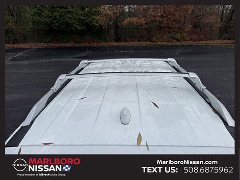 New 2025 Nissan Pathfinder SL image 10