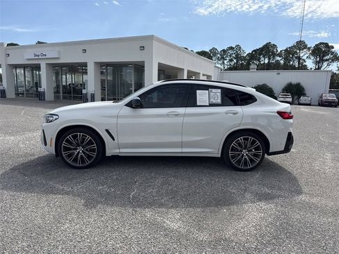 Used 2023 BMW X4 M40i w/ Premium Package image 4