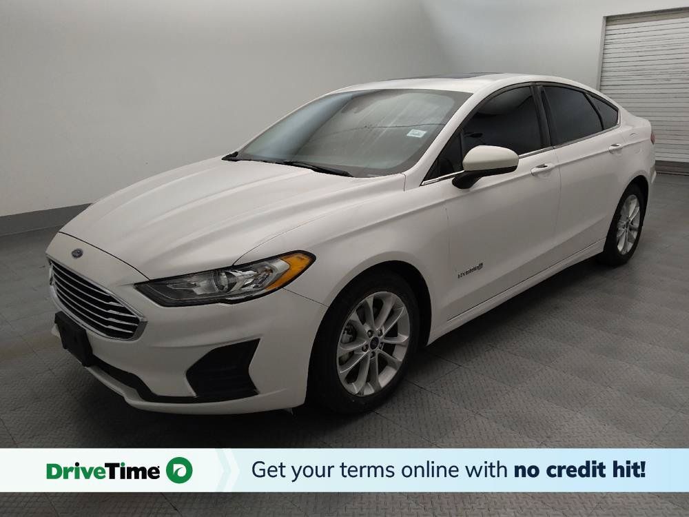 Used 2019 Ford Fusion SE FWD image 1