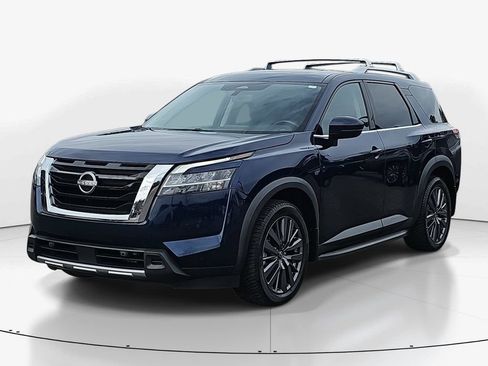 Used 2023 Nissan Pathfinder SL w/ SL Premium Package image 10