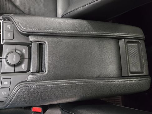 Used 2024 Toyota Grand Highlander AWD image 41