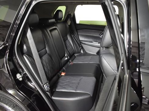 Certified 2026 Nissan Rogue Platinum w/ Platinum Premium Package AWD/4WD image 35