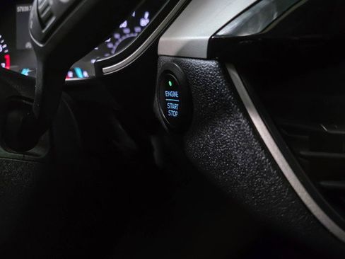 Used 2021 Ford Escape SE w/ Convenience Package image 23