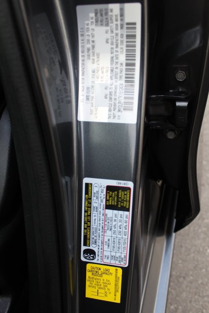 Used 2019 Toyota Yaris LE FWD image 54