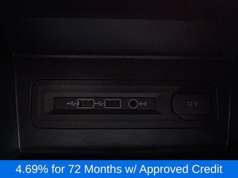 Used 2020 Volkswagen Atlas Cross Sport SE image 28