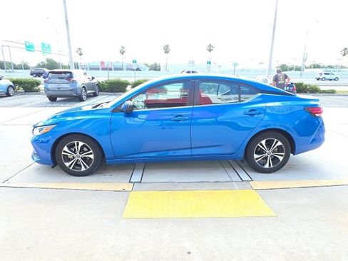 Used 2022 Nissan Sentra SV w/ Trunk Package FWD image 7