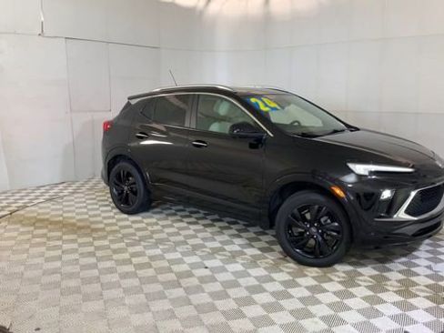 Used 2024 Buick Encore GX Sport Touring w/ Advanced Technology Package AWD/4WD image 2