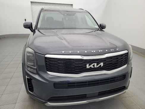 Used 2022 Kia Telluride S FWD image 14