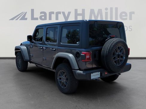 New 2025 Jeep Wrangler Sport S image 3