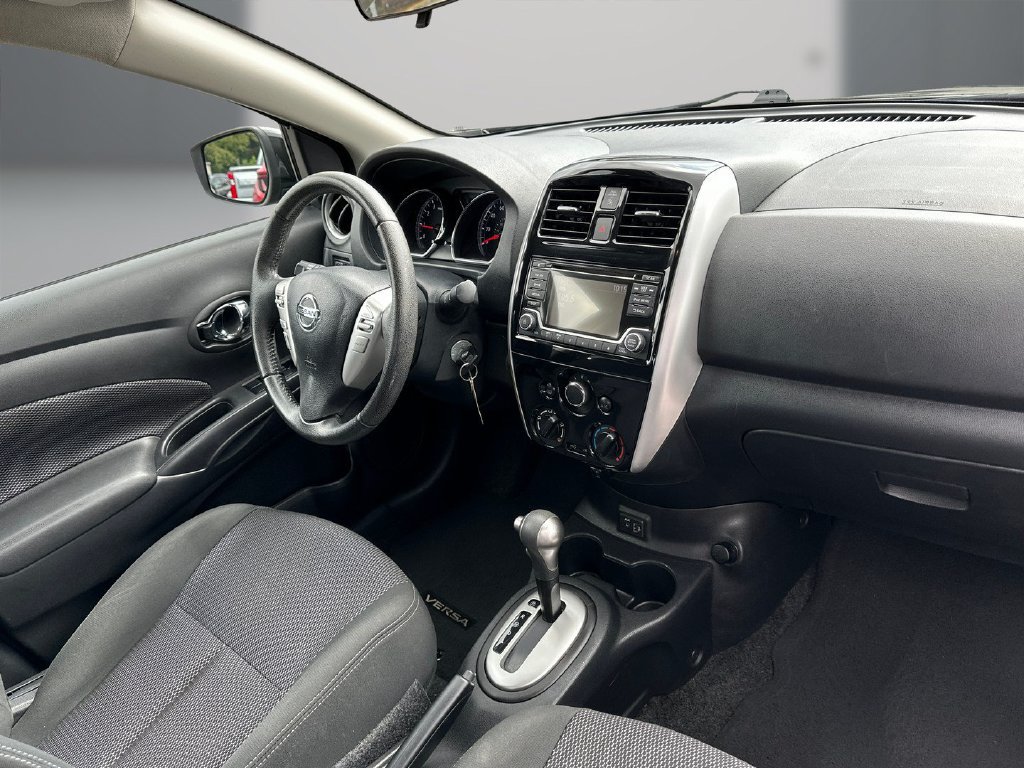 Used 2018 Nissan Versa SV w/ SV Special Edition Package FWD image 16