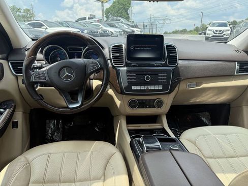 Used 2018 Mercedes-Benz GLE 350 w/ Premium 1 Package image 14