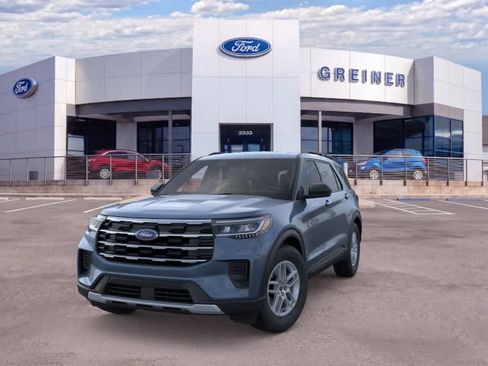 New 2026 Ford Explorer Active AWD/4WD image 2