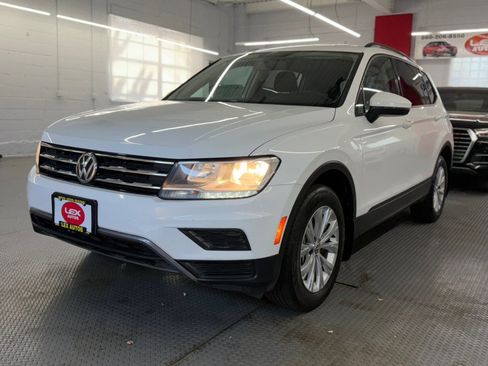 Used 2020 Volkswagen Tiguan S AWD/4WD image 2