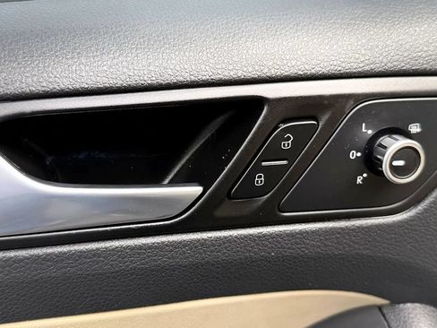 Used 2014 Volkswagen Jetta TDI FWD image 21