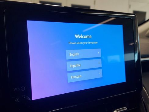 Certified 2023 Toyota Corolla Cross XLE w/ Convenience Package image 28