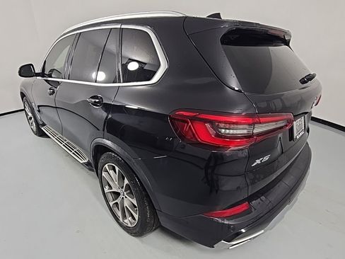 Used 2019 BMW X5 xDrive50i image 8
