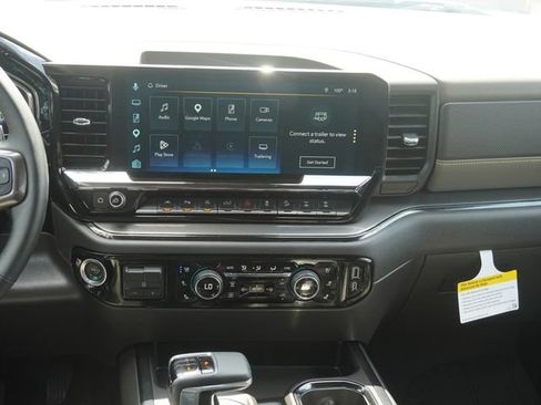 Used 2025 Chevrolet Silverado 1500 ZR2 w/ Technology Package AWD/4WD image 15