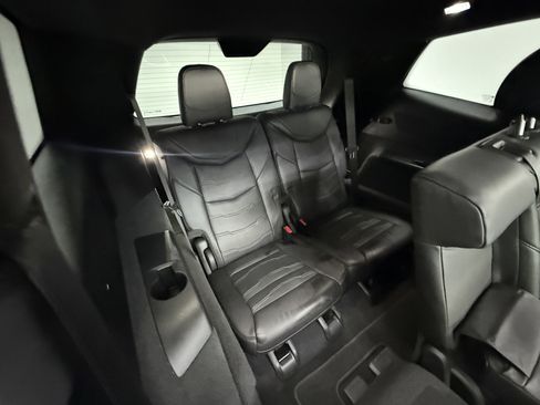 Used 2022 Cadillac XT6 Sport w/ Platinum Package AWD/4WD image 28