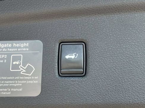 Used 2020 INFINITI QX50 Luxe w/ Navigation Package FWD image 22