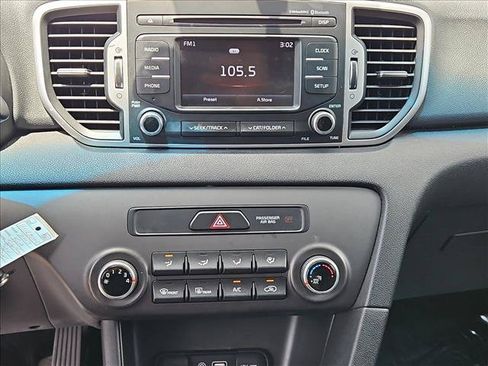 Used 2017 Kia Sportage LX AWD/4WD image 14