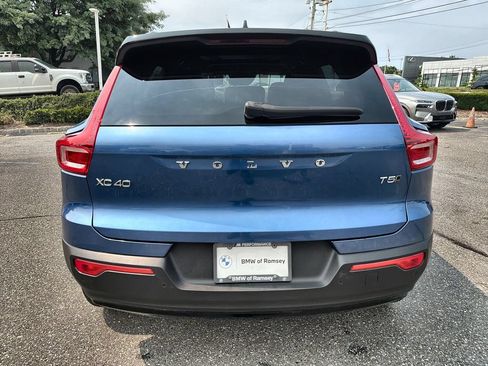 Used 2021 Volvo XC40 T5 R-Design AWD/4WD image 13