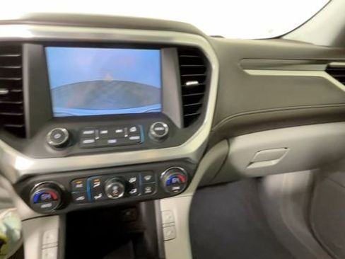 Used 2018 GMC Acadia SLT AWD/4WD image 36
