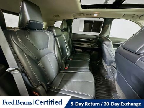 Used 2024 INFINITI QX60 Sensory image 32